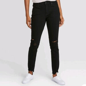 Universal Thread Black Jeans